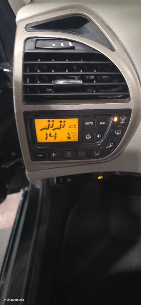 Citroën C4 Grand Picasso 1.6 HDi Exclusive CMP6 - 6