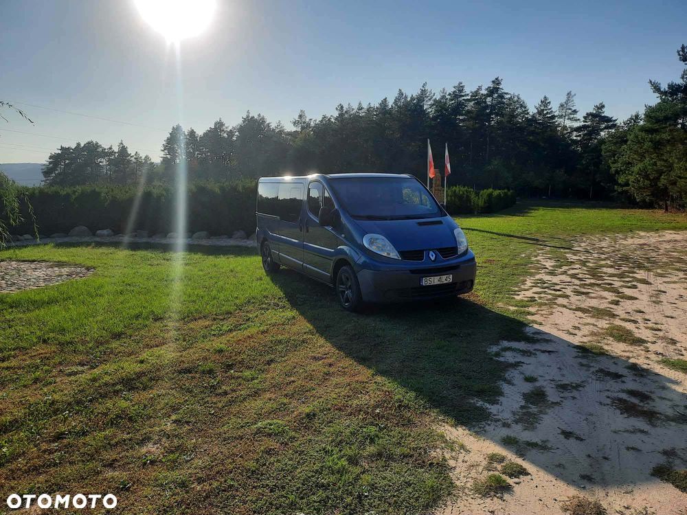 Renault Trafic - 1