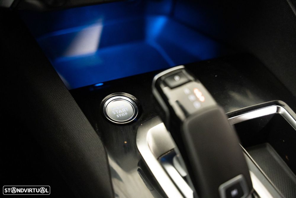 Peugeot 5008 1.2 PureTech GT Line EAT8 - 18