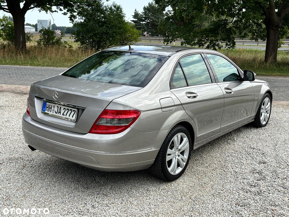 Mercedes-Benz Klasa C 180 Kompressor Avantgarde - 26