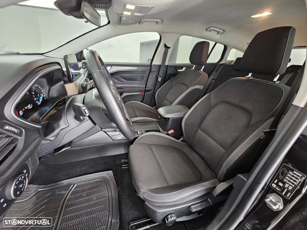 Ford Focus SW 1.0 EcoBoost Connected - 33