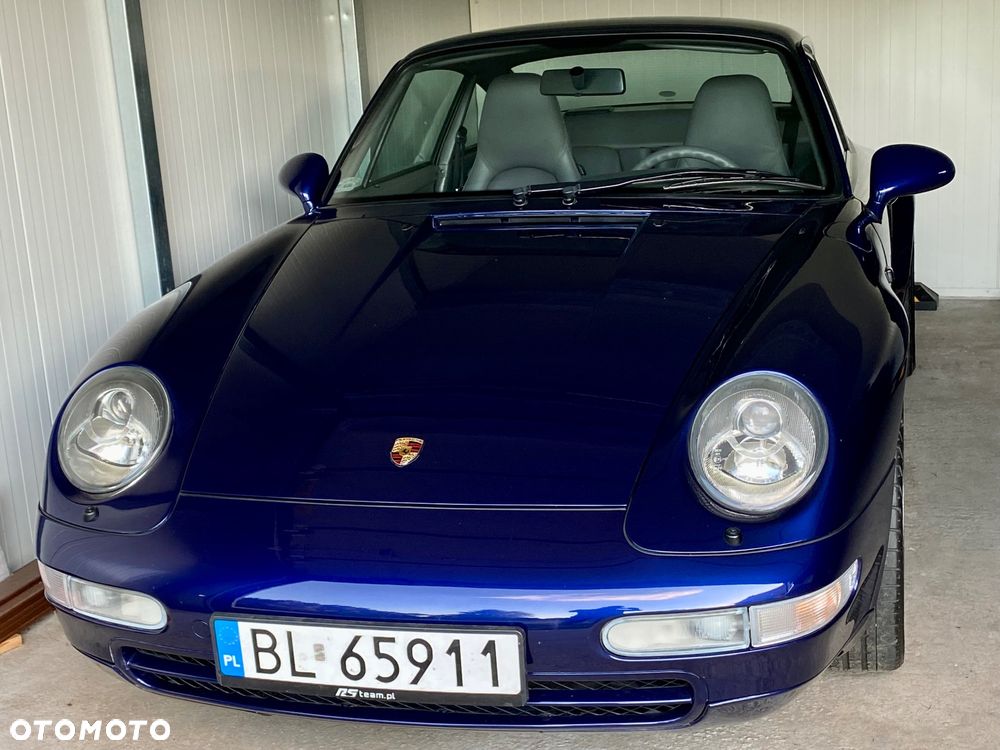 Porsche 911 Carrera - 6