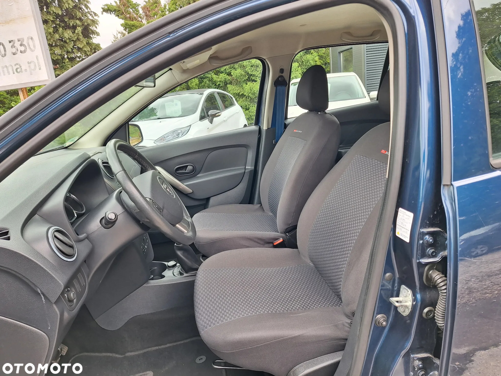 Dacia Sandero 1.2 16V Laureate - 7