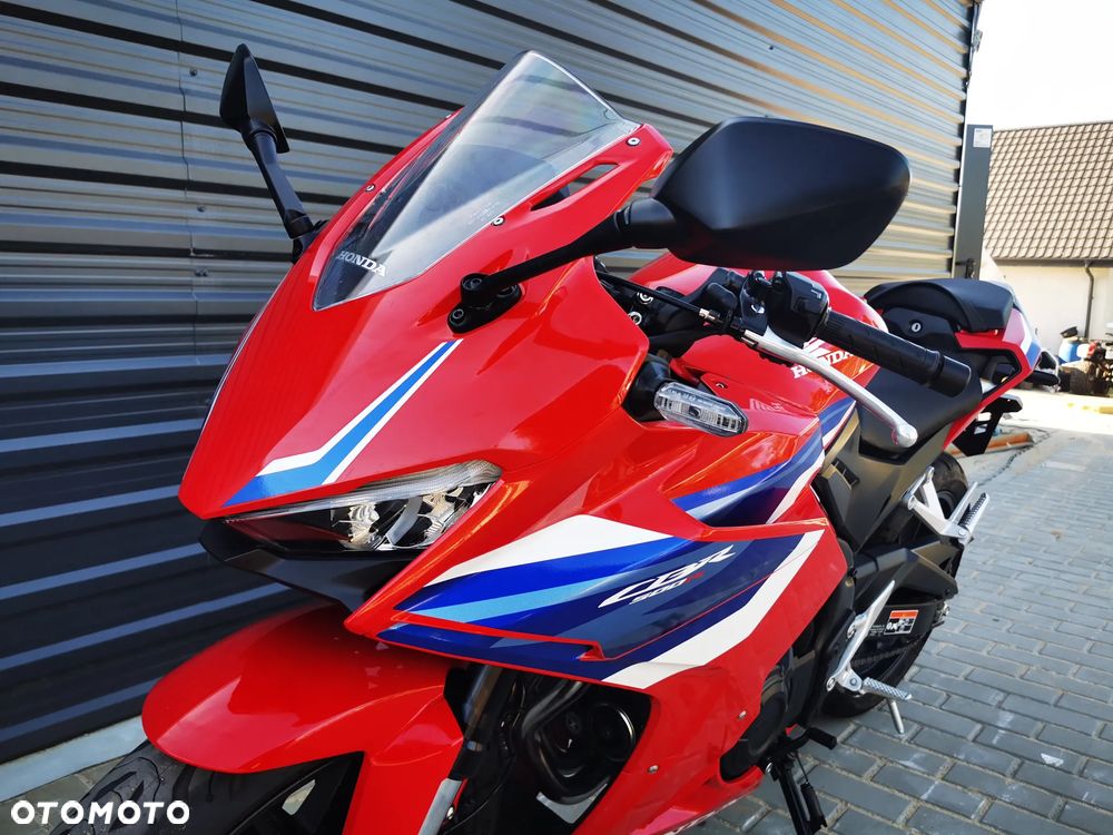 Honda CBR - 11