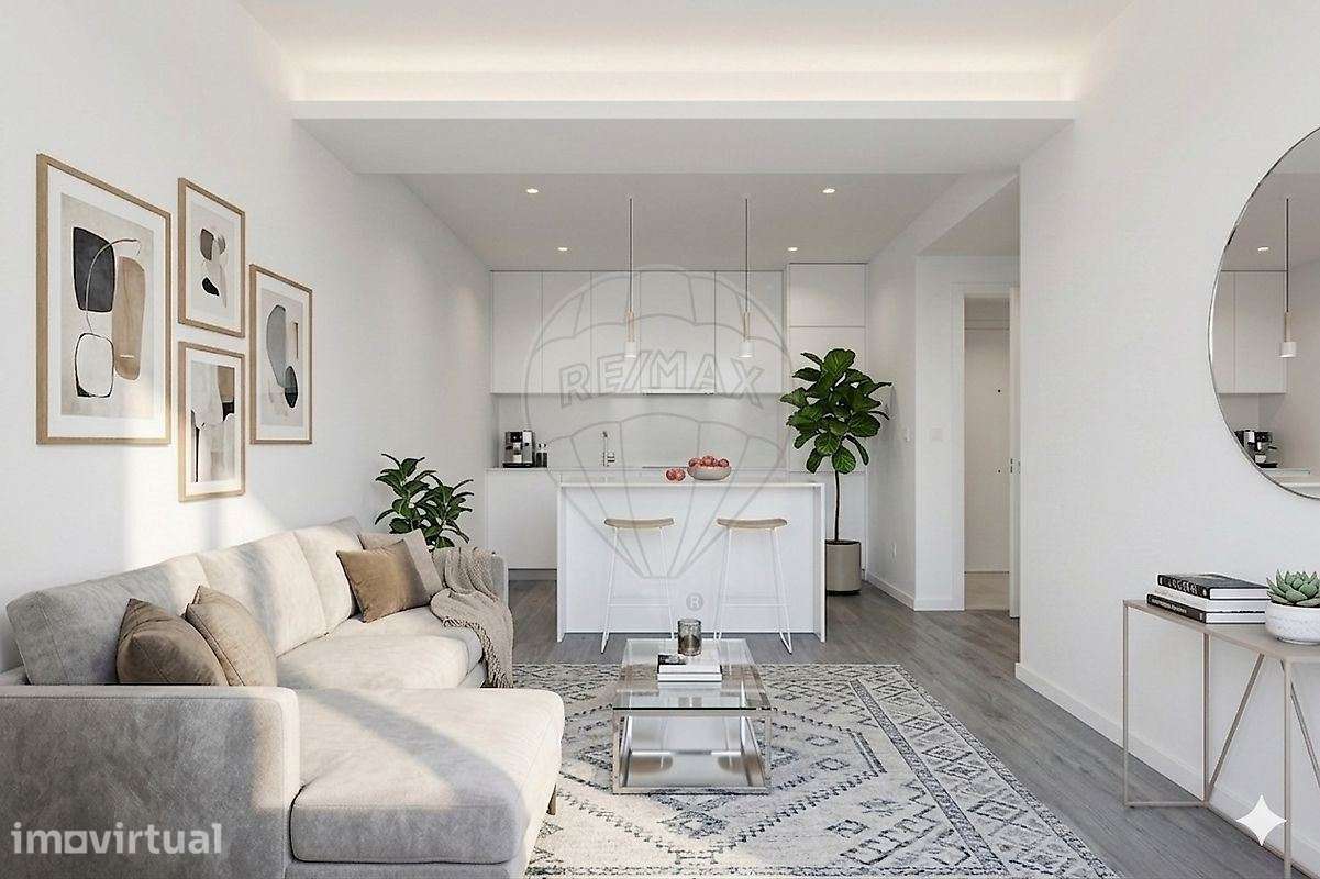 APARTAMENTO T1 À VENDA EM RIBEIRA DE FRADES COM ESTACIONAMENTO PRIV...
