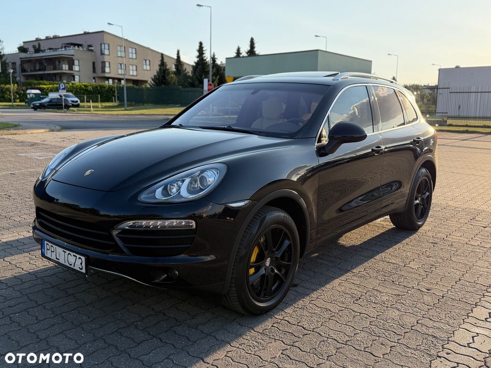 Porsche Cayenne S - 1