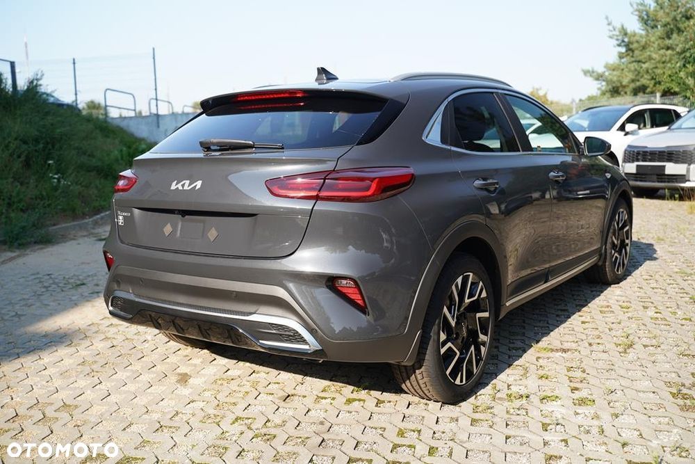 Kia XCeed 1.6 T-GDI M DCT - 4