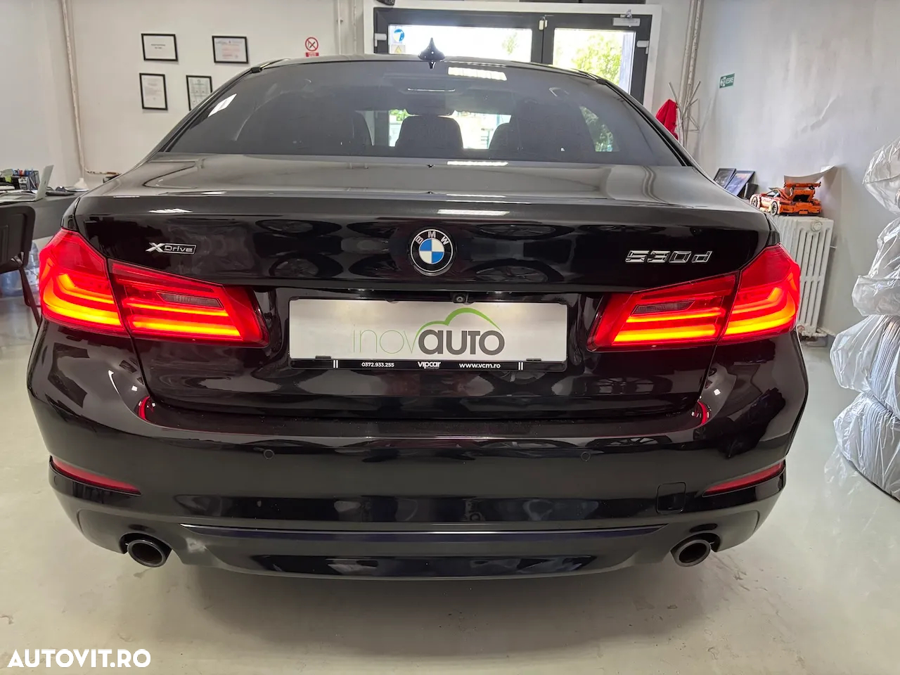 BMW Seria 5 530d xDrive Aut. Sport Line - 4
