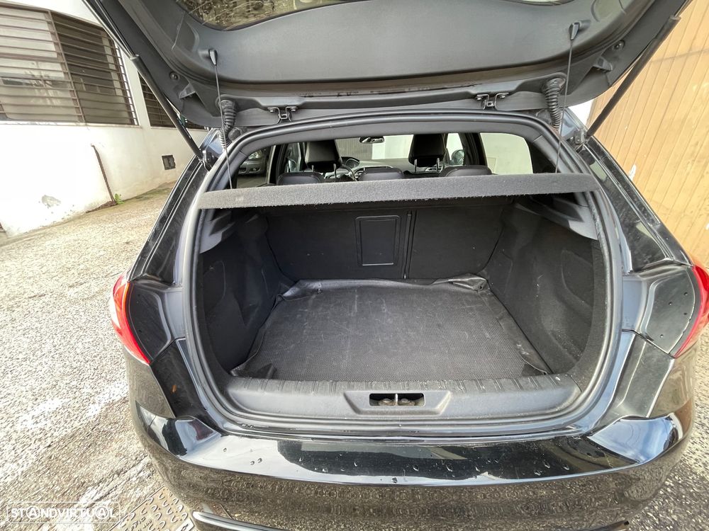 Peugeot 308 BlueHDi 180 EAT6 GT - 12