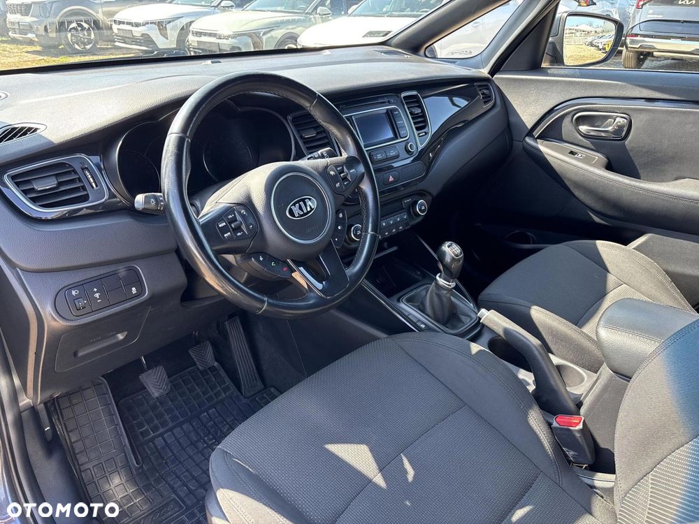 Kia Carens 1.7 CRDi XL - 9