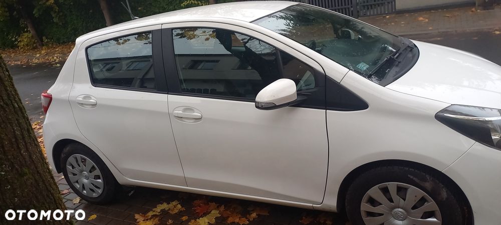 Toyota Yaris - 8