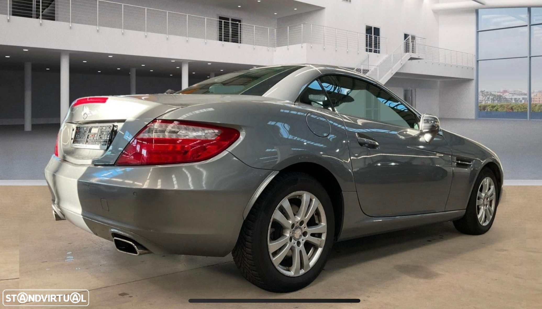 Mercedes-Benz SLK 200 (BlueEFFICIENCY) - 13