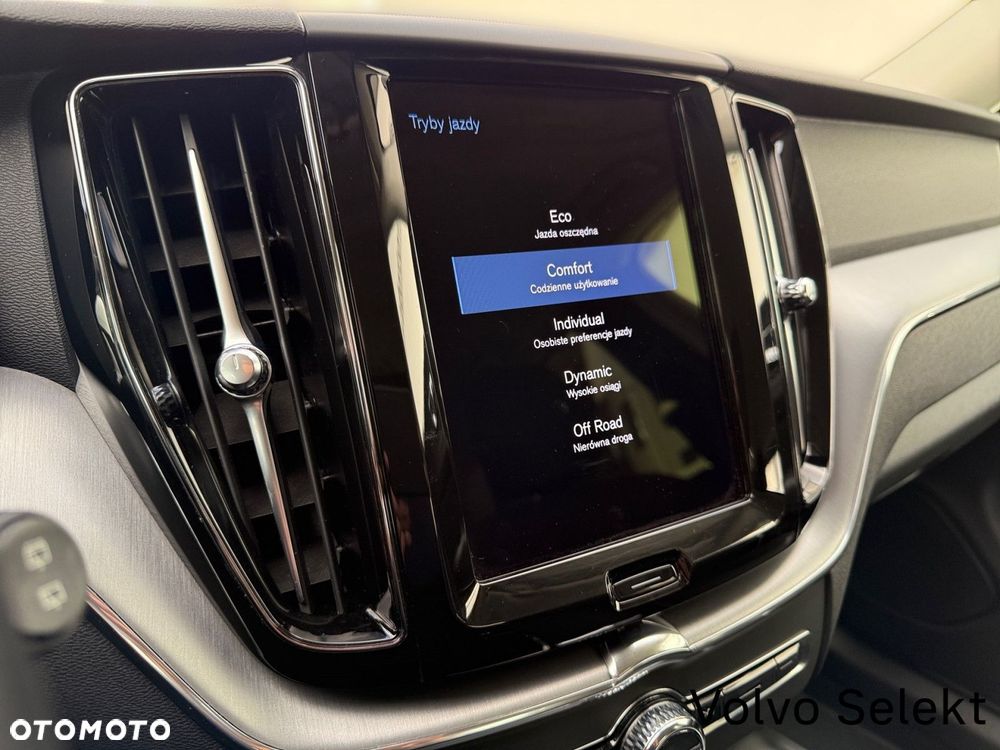 Volvo XC 60 - 24