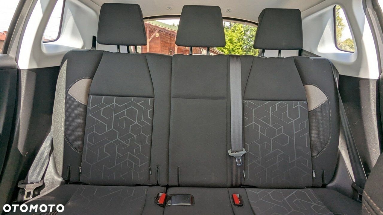 Peugeot 2008 - 15
