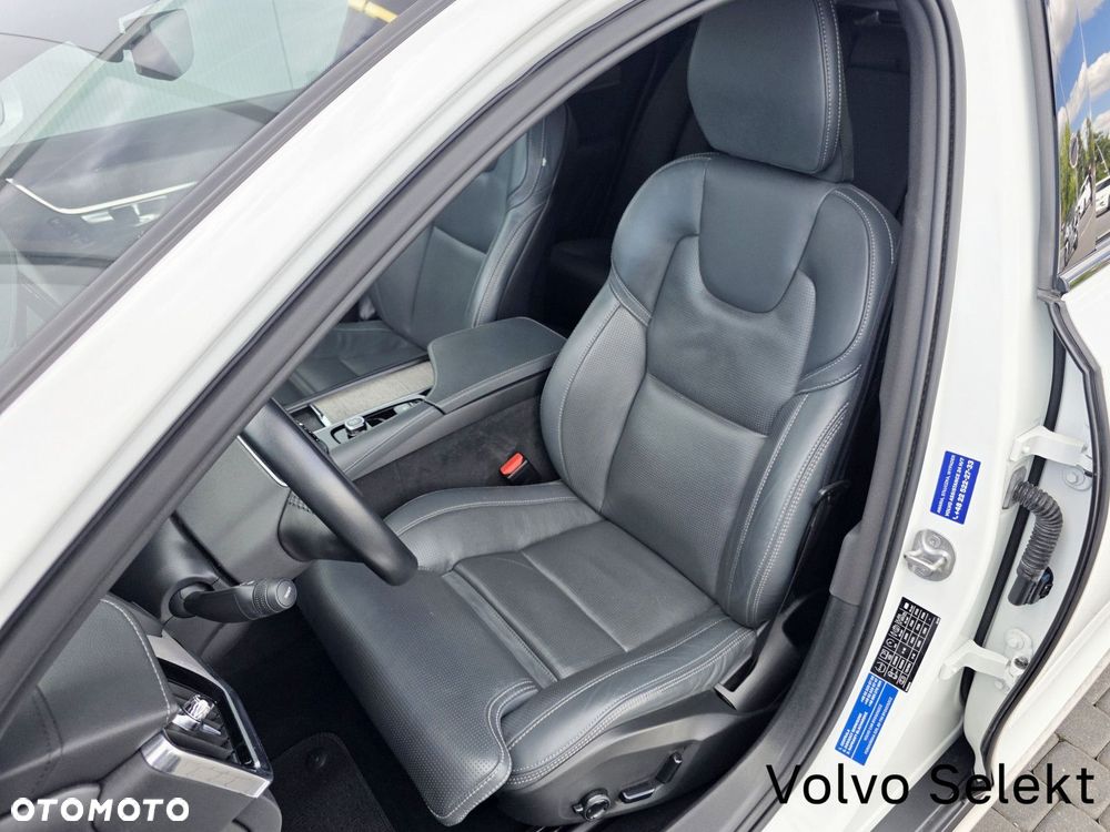 Volvo V90 Cross Country - 14
