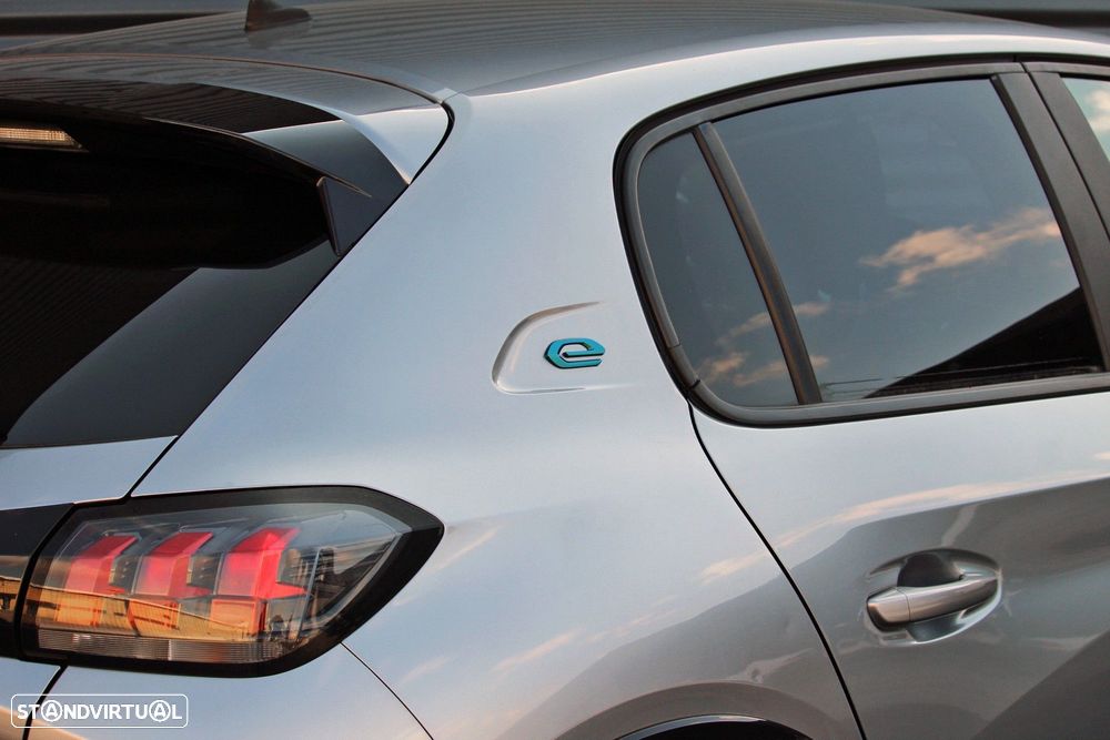 Peugeot e-208 50 kWh Active Pack - 7