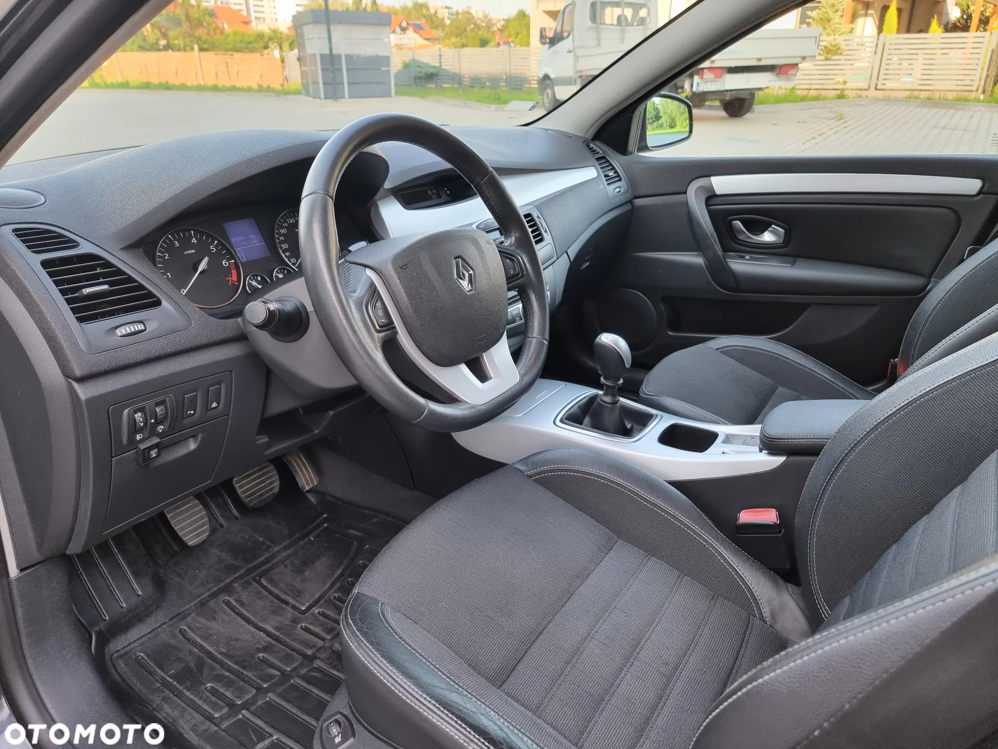 Renault Laguna - 14