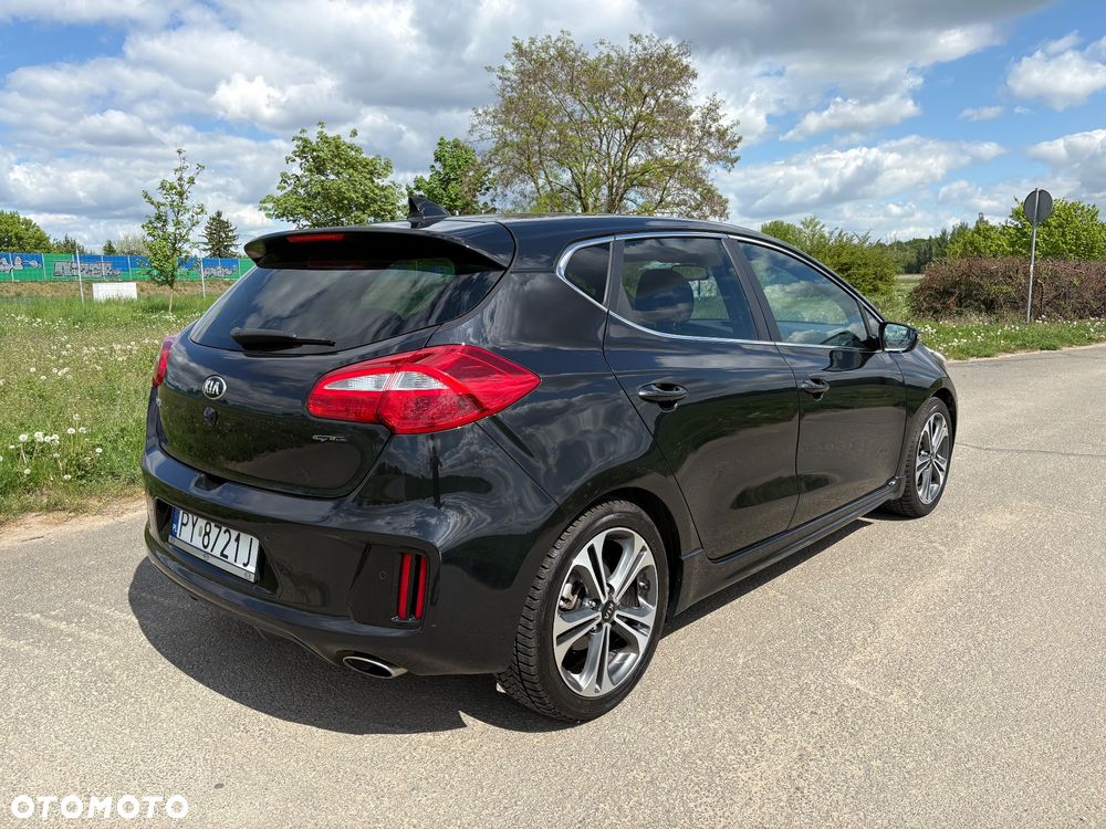 Kia Ceed 1.6 CRDi GT Line - 3