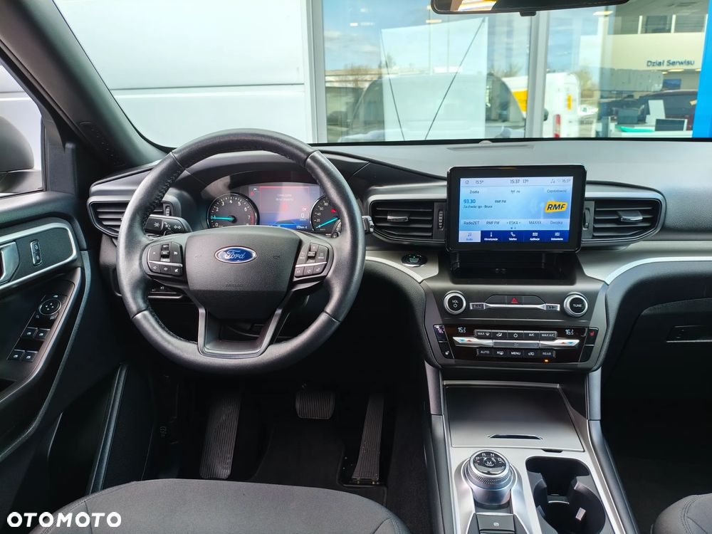 Ford Explorer - 7