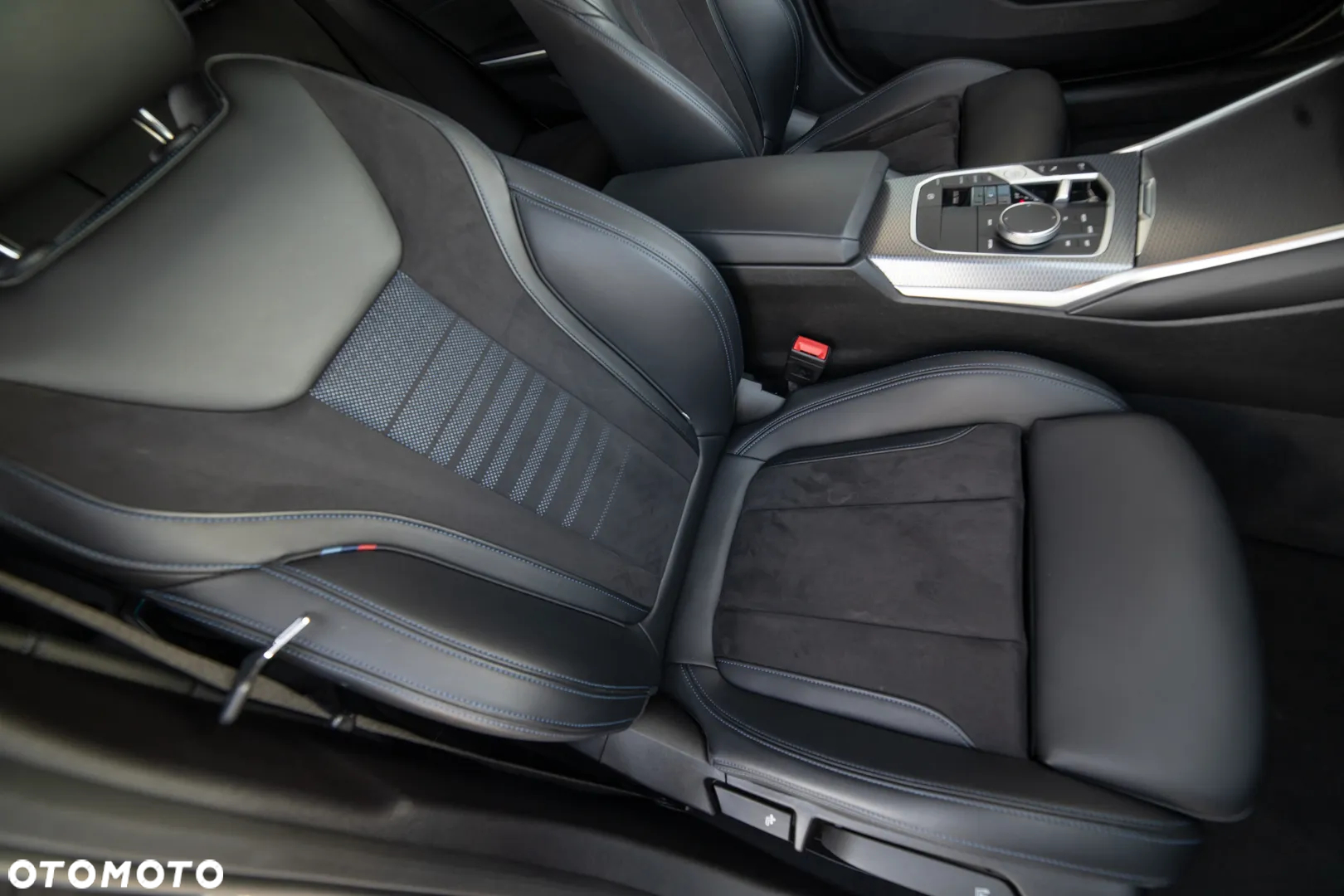 BMW Seria 3 320i M Sport sport - 38