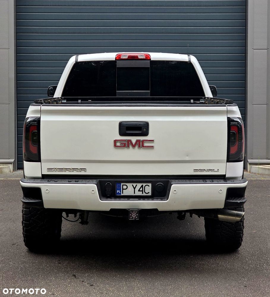 GMC Sierra - 6