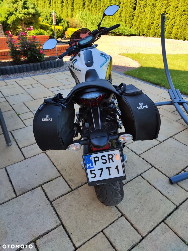 Yamaha MT - 2