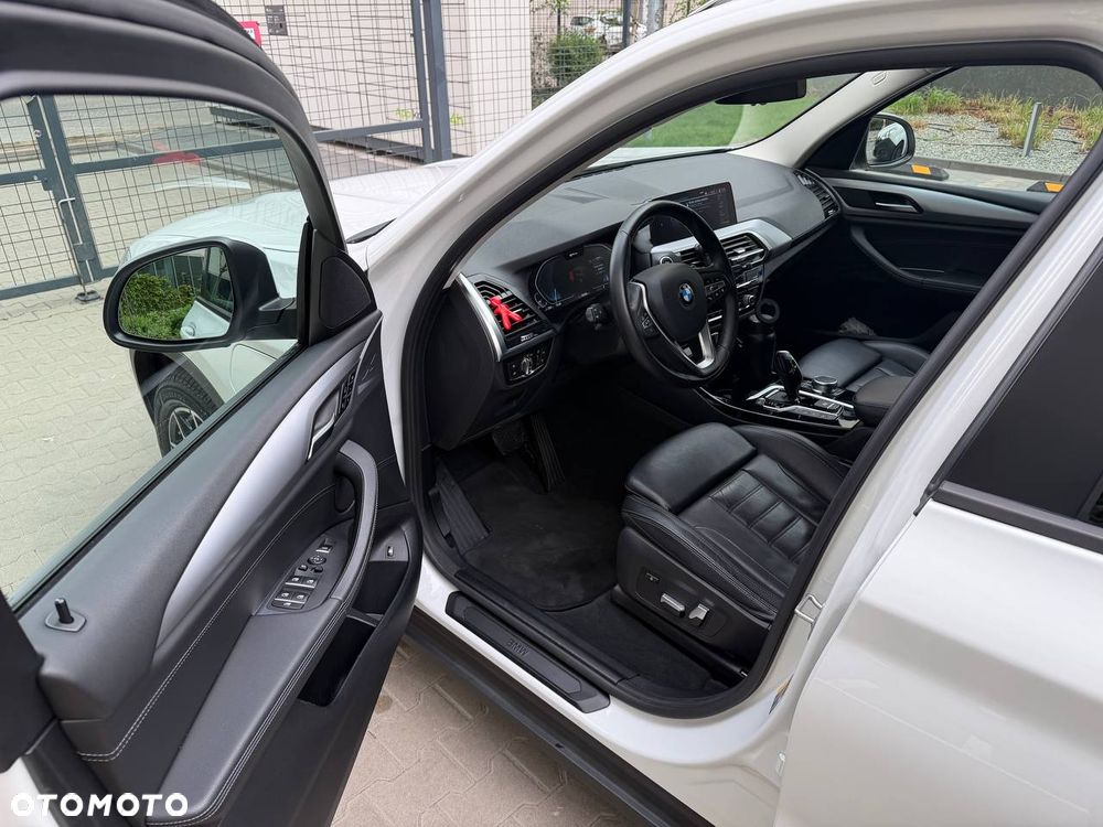 BMW X3 xDrive30e - 10