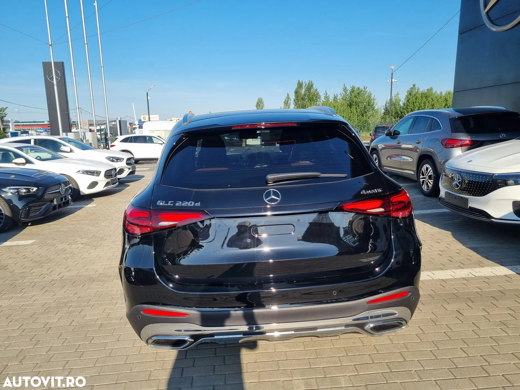 Mercedes-Benz GLC 220 d 4MATIC MHEV - 10