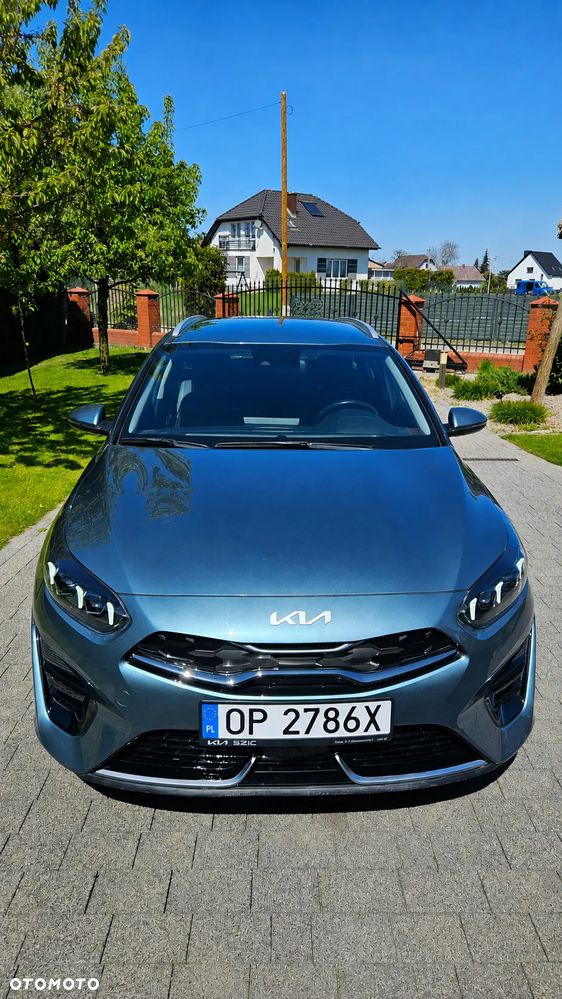 Kia Ceed - 1
