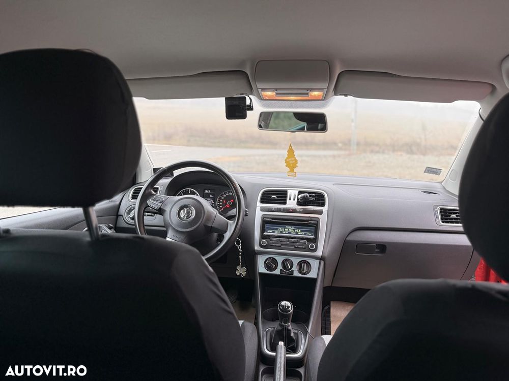 Volkswagen Polo - 22