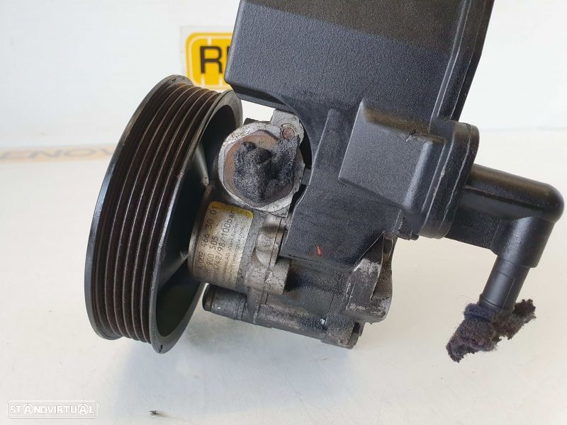 Bomba Direçao Assistida Mercedes-Benz Clk (C208) - 2