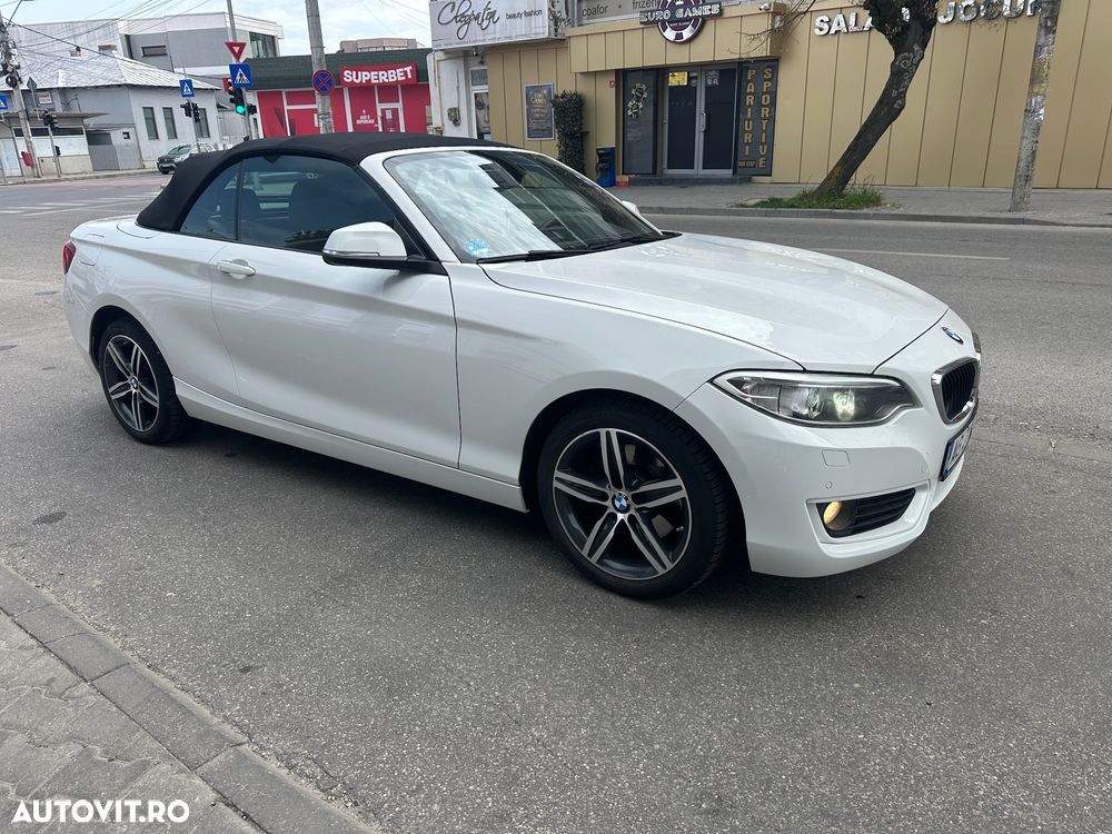 BMW Seria 2 220d Aut. M Sport - 2