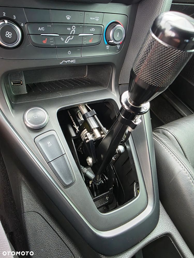 Ford Focus - 26