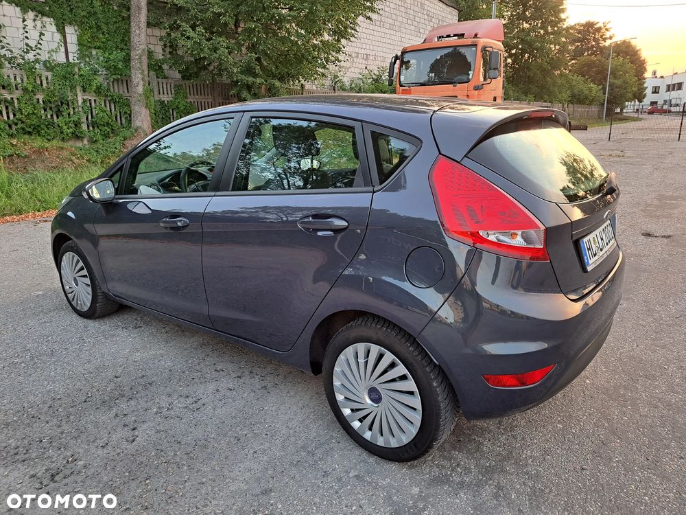 Ford Fiesta - 7