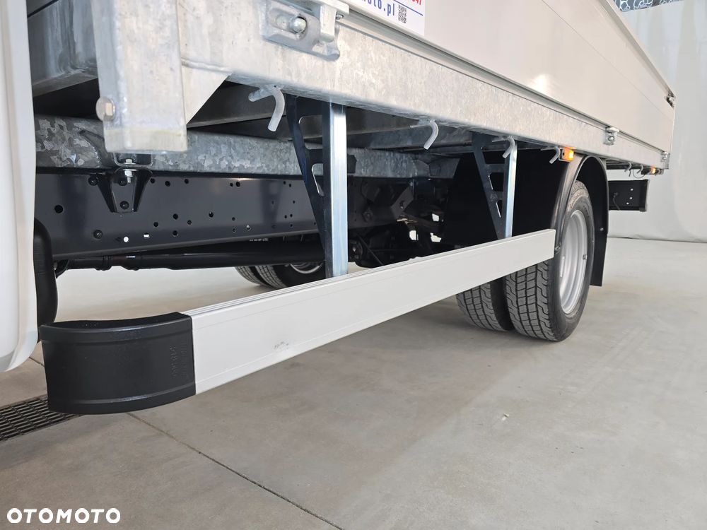 Iveco DAILY 50C18 / 35C18 DOKA SKRZYNIA DŁUGA3,81cm + SKRZYNIA NA NARZĘDZIA DEMONTOWANA HAK 3500Kg TEMPOMAT KLIMA 31 Tyś km SERWIS DO OSTATNIEGO Km ASO IVECO NA GWARANCJI - 14