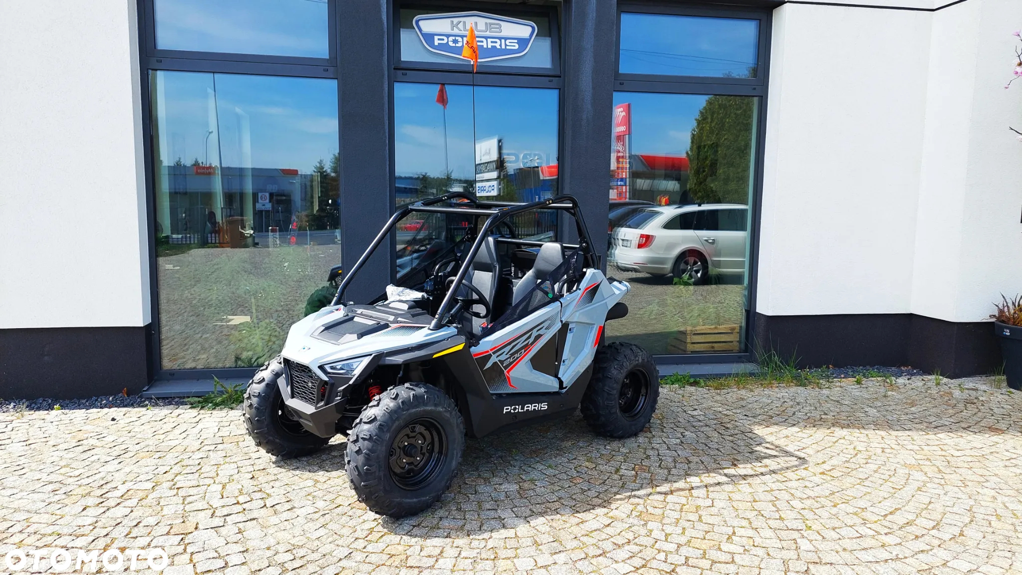 Polaris RZR