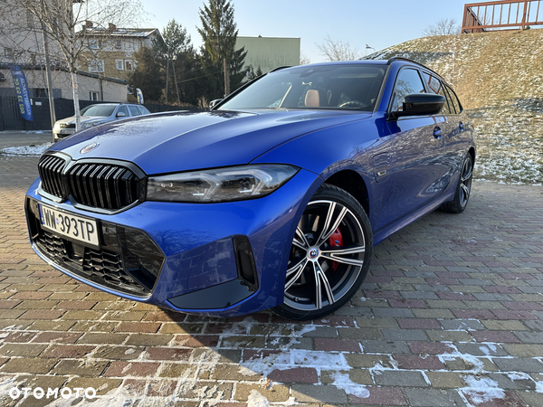 BMW Seria 3 330e xDrive M Sport