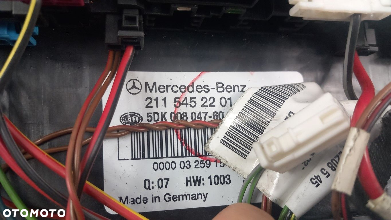 MERCEDES E KLASA W211 2.2CDI MODUŁ SAM 2115452201 - 3