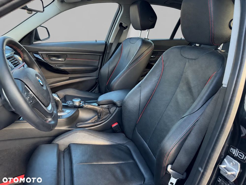 BMW Seria 3 320d Sport-Aut Sport Line - 7