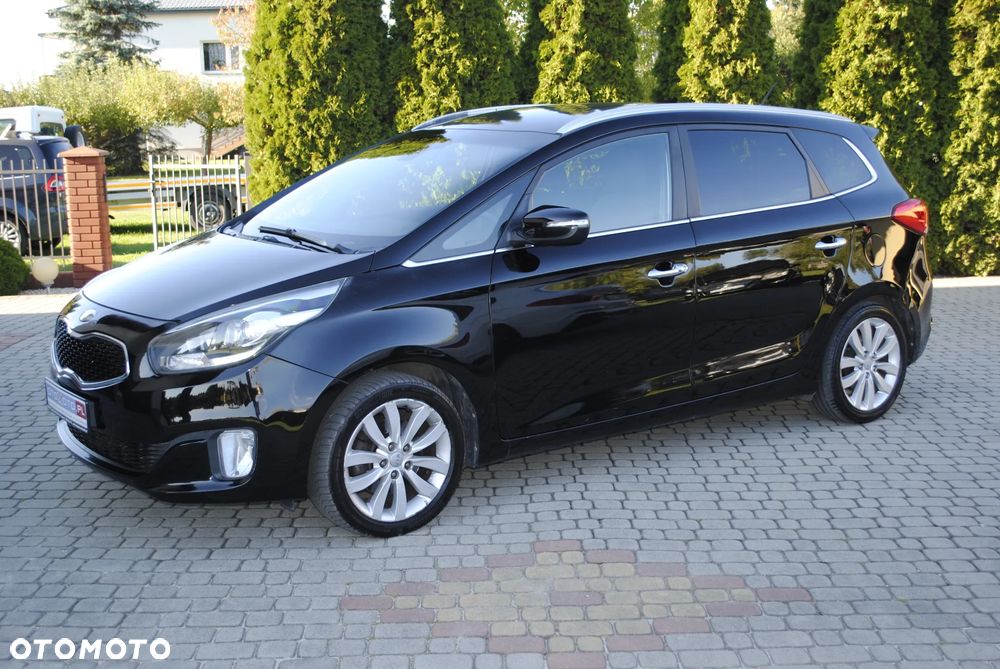 Kia Carens 1.7 CRDi 115 Dream Team Edition - 3