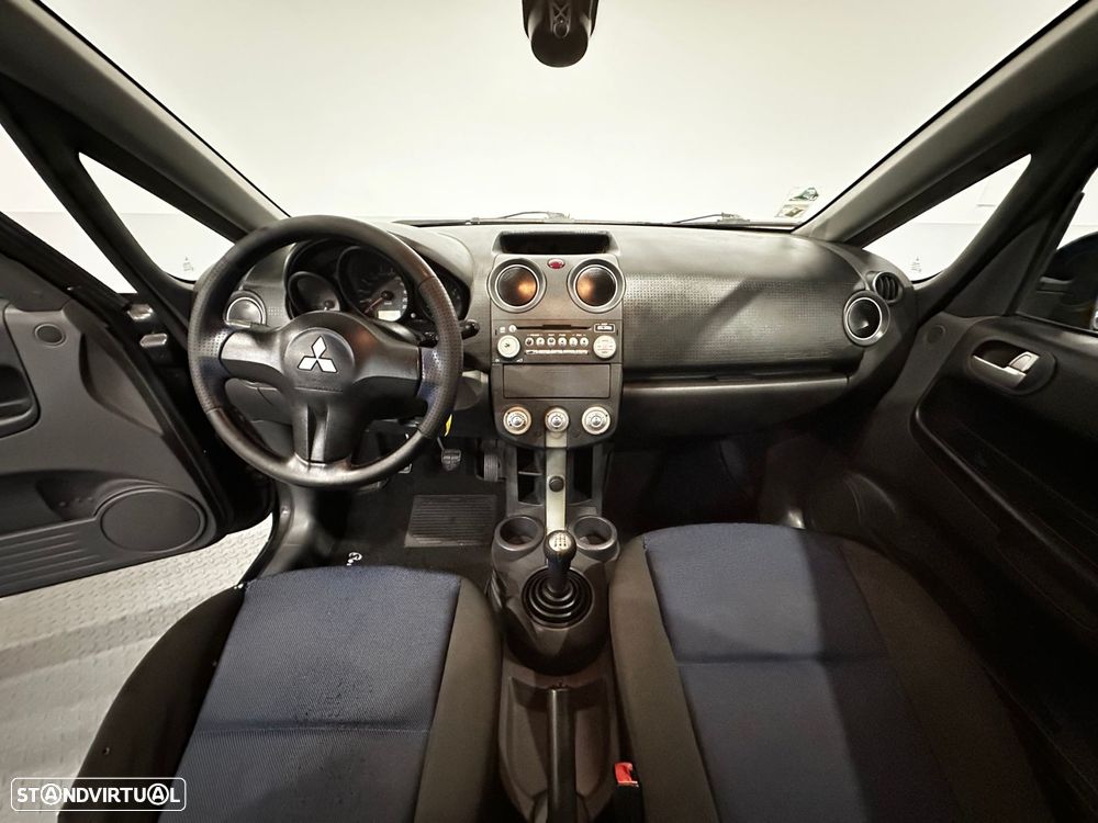 Mitsubishi Colt 1.3 Inform - 12