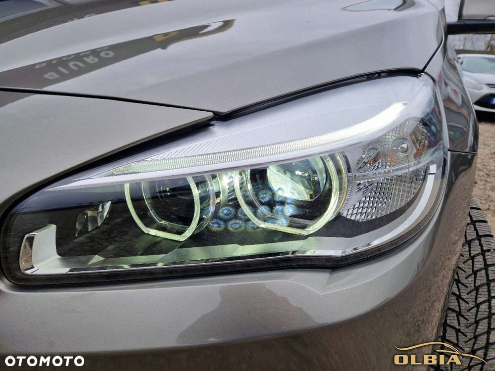 BMW Seria 2 218d Sport Line - 16