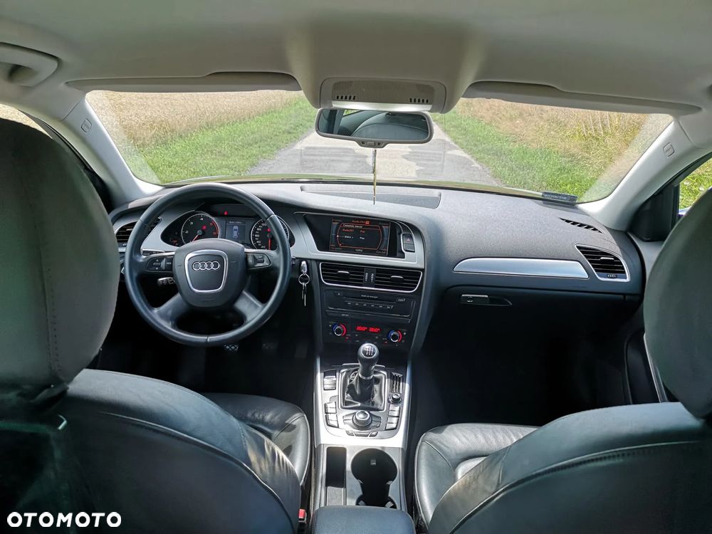 Audi A4 Avant ver-2-0-tdi - 10