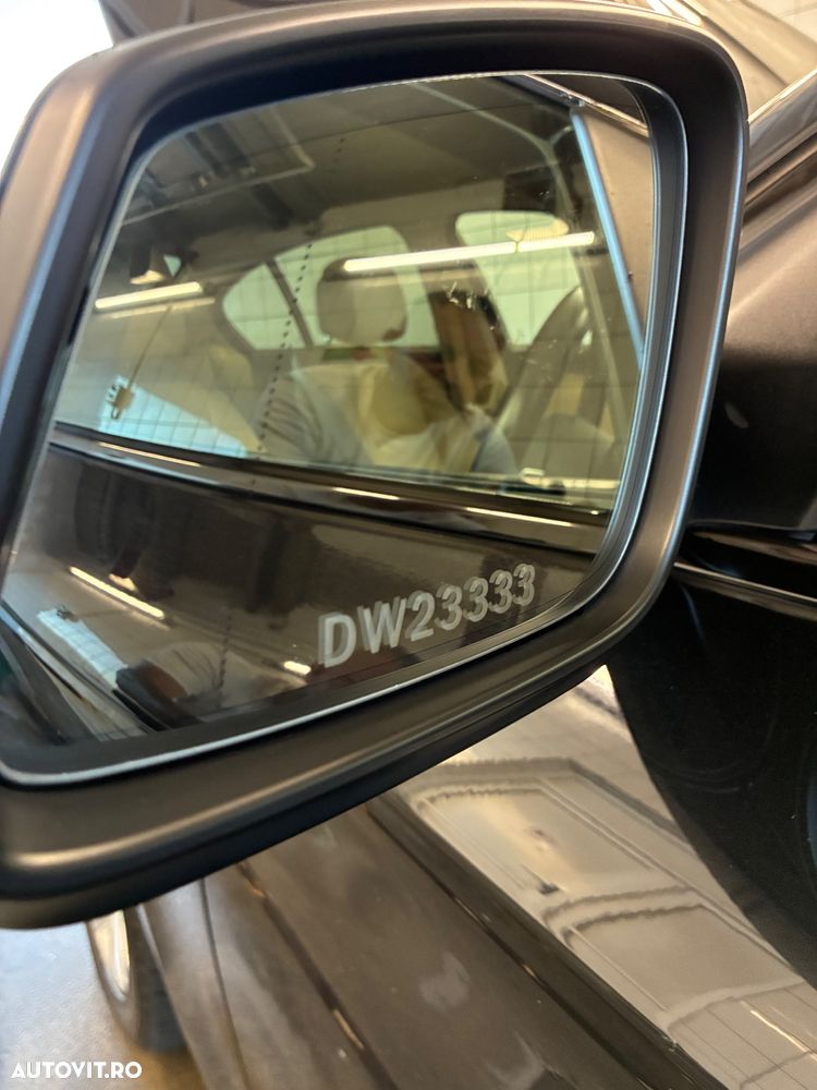 BMW Seria 5 525d xDrive Aut. - 28