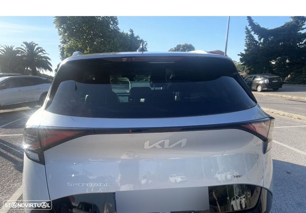 Kia Sportage 1.6 T-GDi HEV Tech+SRF - 10