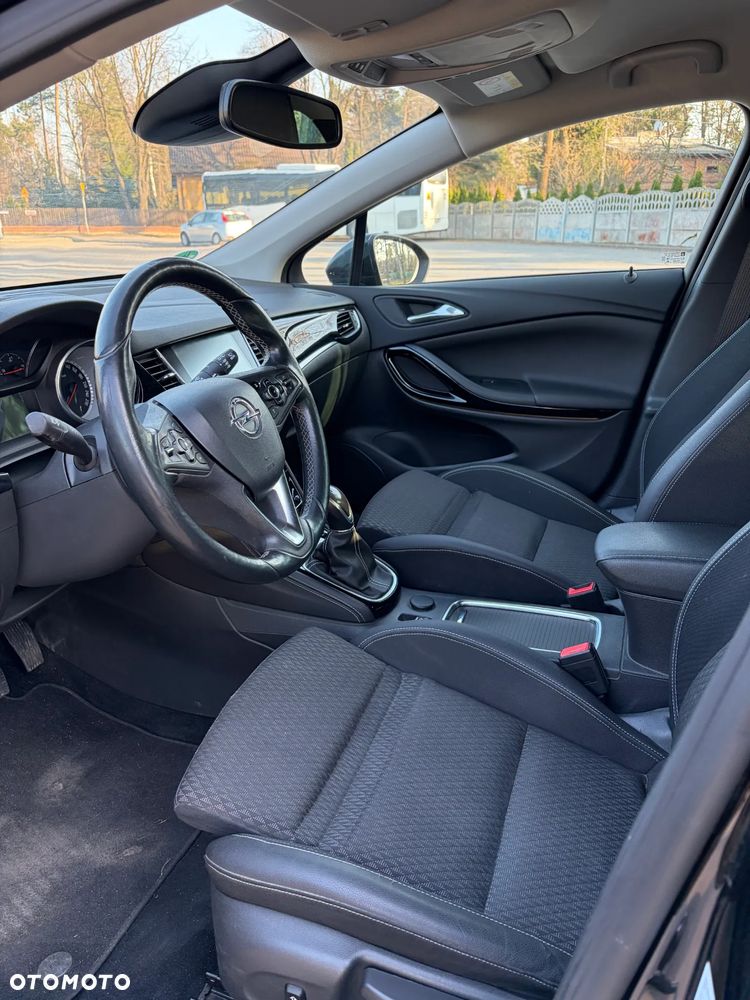 Opel Astra 1.6 CDTI Cosmo - 8