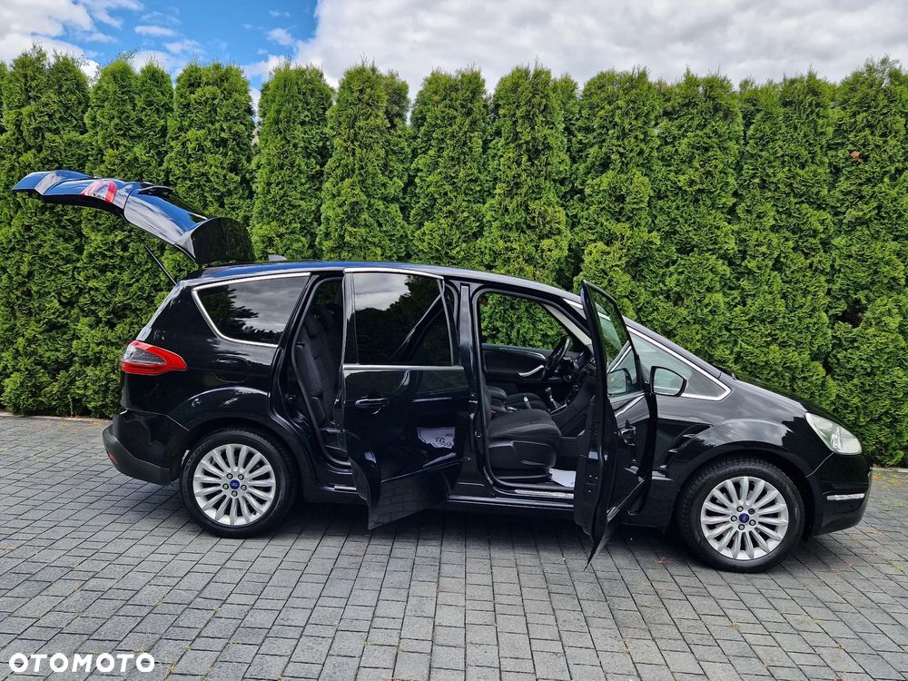 Ford S-Max - 14