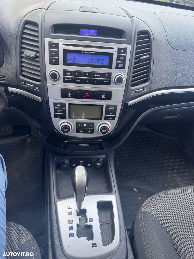 Hyundai Santa Fe 2.2 DSL VGT 5 SEATS 4WD FULL - 8