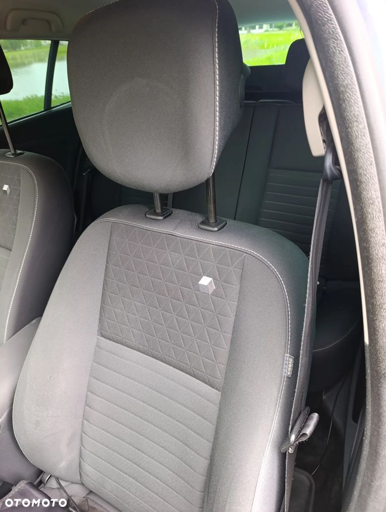 Renault Megane 1.5 dCi Limited - 16