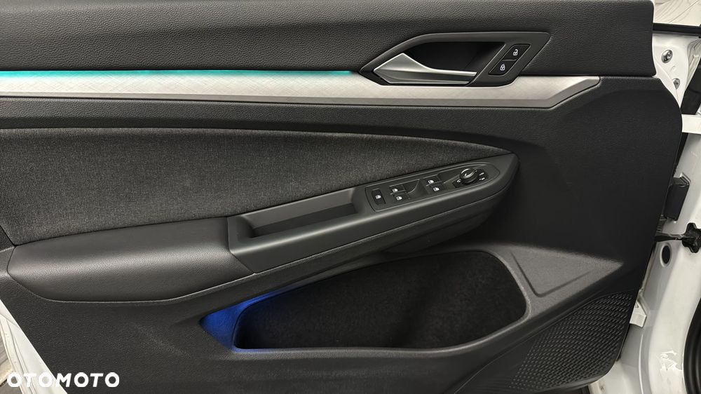 Volkswagen Golf 2.0 TDI Life - 11